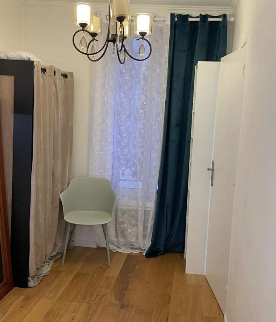 Chambre Et Salon Proche Centre Et Monuments Paris
